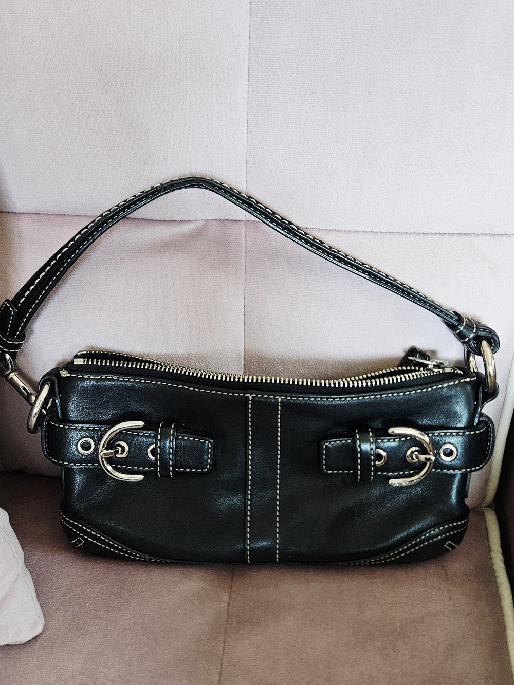 3551 Coach Black Leather Wristlet with White Stitching and Silver Hardware